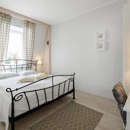 Prowansalski Apartman *